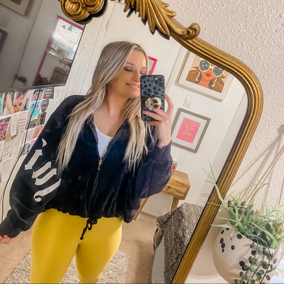 Juicy Couture Jackets & Blazers - Juicy couture jacket size medium